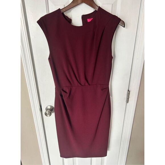Betsy Johnson burgundy dress fancy classy work attire or a wedding guest size 8 - Picture 1 of 6